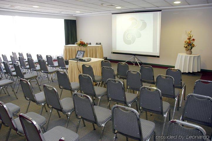 Hotel Diego de Almagro Concepción Facilidades foto